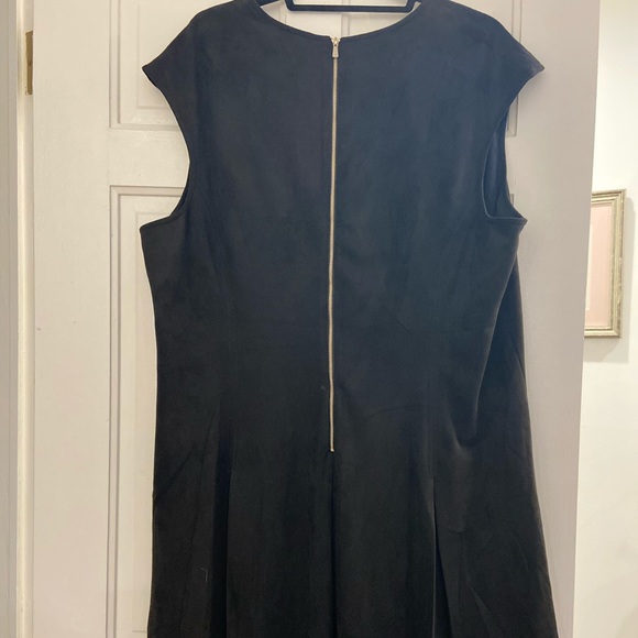 NWT Black Faux Suede Dress from The Limited 2X - Picture 5 of 5